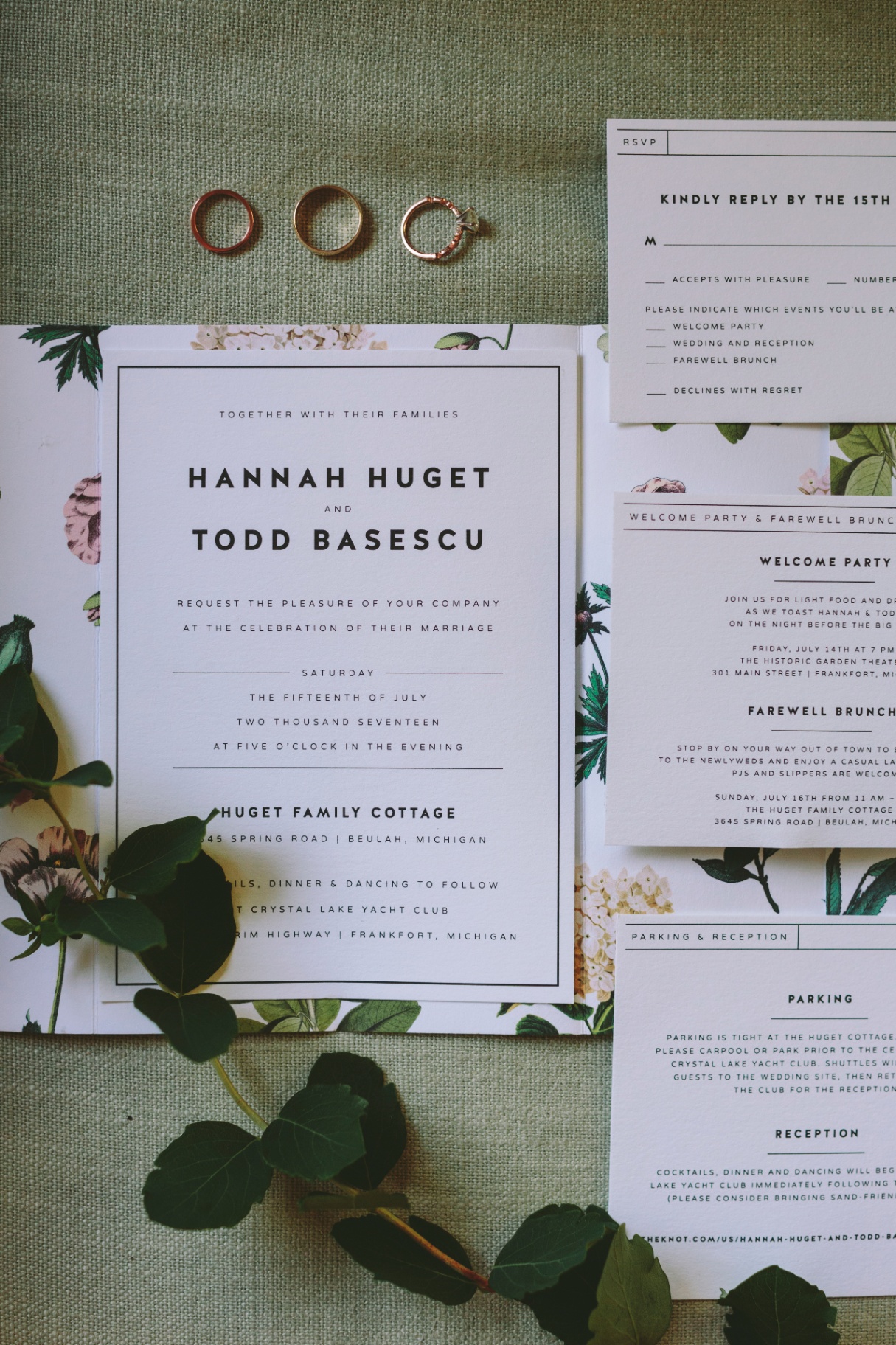 Hannah + Todd, Crystal Lake Yacht Club, Photos By The Compass Points Here